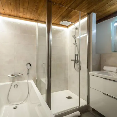 Chalet Rosaline Ferme 220m2 Charme Cheminee Jacuzzi Sauna